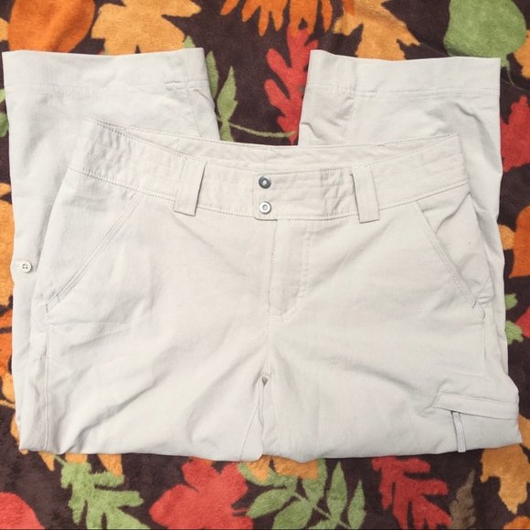 Columbia Beige Mid Rise Capris Size 6 | Hiking - Picture 1 of 6